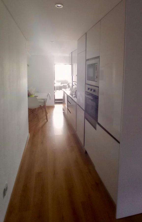 Bedrooms In Modern Guest House ألمادا المظهر الخارجي الصورة